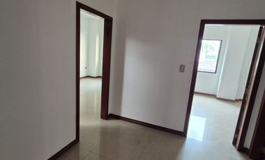 Departamento en Alquiler Sector San Marino, 3 Habitaciones,  4 Baños, Garaje,  Seguridad, Norte de Guayaquil.
