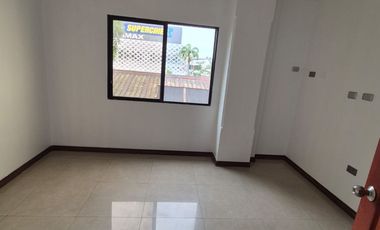 Departamento en Alquiler Sector San Marino, 3 Habitaciones,  4 Baños, Garaje,  Seguridad, Norte de Guayaquil.
