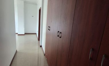 Departamento en Alquiler Sector San Marino, 3 Habitaciones,  4 Baños, Garaje,  Seguridad, Norte de Guayaquil.