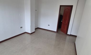 Departamento en Alquiler Sector San Marino, 3 Habitaciones,  4 Baños, Garaje,  Seguridad, Norte de Guayaquil.