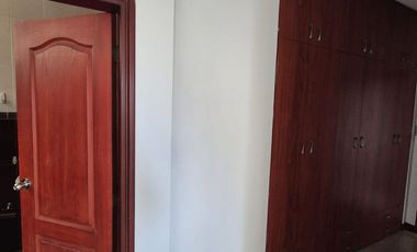 Departamento en Alquiler Sector San Marino, 3 Habitaciones,  4 Baños, Garaje,  Seguridad, Norte de Guayaquil.
