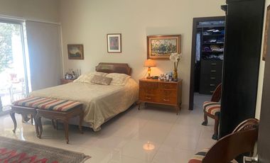 Departamento en venta en Urb. Singapur, Vía Samborondón