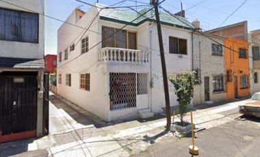 REMATO CASA EN NUEVA SANTA MARIA AZCAPOTZALCO CDMX