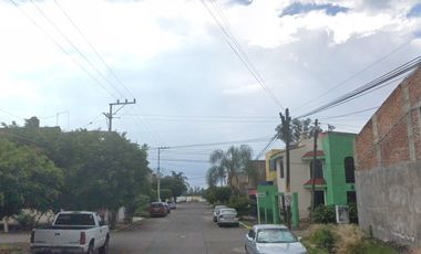 CASA EN VENTA  COL JARDINES DE SAN JOAQUI  ZAMORA  MICHIACAN