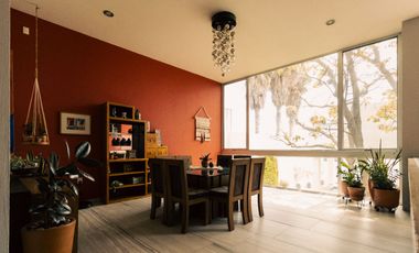 Casa en Venta, Residencia de Lujo, – El Palomar, Sección Bosques