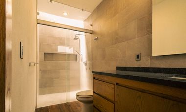 Casa en Venta, Residencia de Lujo, – El Palomar, Sección Bosques
