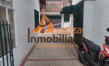 ARRIENDO LOCAL FLORIDABLANCA PARAGUITAS