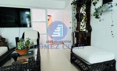 SE ARRIENDA CASA AMOBLADA EN LAGOS DEL CACIQUE