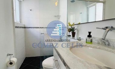 SE ARRIENDA CASA AMOBLADA EN LAGOS DEL CACIQUE