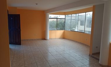 REMATO Casa-Edificio en Santa Teresa de Ávila esquina