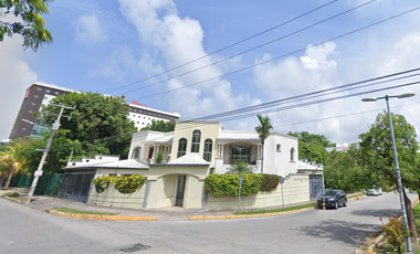 CASA EN VENTA AV HOLBOX, CANCÚN, QUINTANA ROO