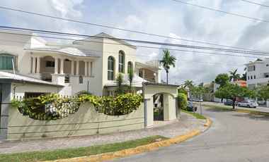 CASA EN VENTA AV HOLBOX, CANCÚN, QUINTANA ROO