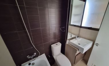 Venta de Lindo Depto. de 2 dormitorios 2 baños. Metro Ñuble.