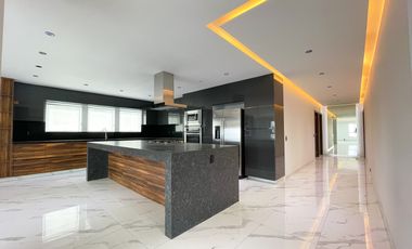 Departamento en Renta en Torre Zhen de Lujo como Nuevo Country Zona Country Guadalajara