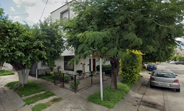 VENTA DE CASA EN ESQUINA J NARANJO, PASEOS DEL SOL, ZAPOPAN, JAlLISCO
