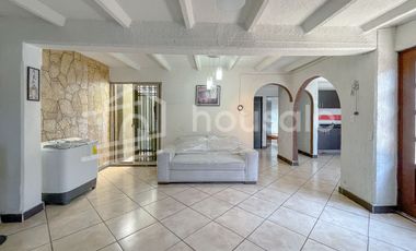 Casa en Venta, Jardines de Santa Clara. Ecatepec, Estado de México.