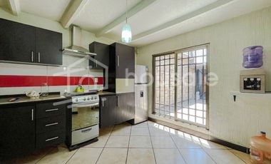 Casa en Venta, Jardines de Santa Clara. Ecatepec, Estado de México.