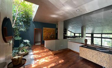 Casa en Renta de Lujo en Lomas del Valle con Alberca, Zapopan