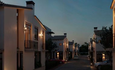 Estrena Preciosa Casa en Metepec! Valle del Alba: Conjunto Residencial de Excelente Diseño en Ubicación Privilegiada