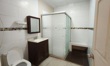 Casa en RENTA en la colonia Atlas a unos mts de Olimpica, Rio Nilo, Plaza Forum