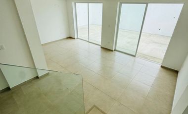Venta de casa de 3 habitaciones en urbanización privada, Sur de Manta.