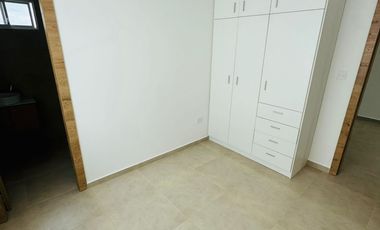 Venta de casa de 3 habitaciones en urbanización privada, Sur de Manta.