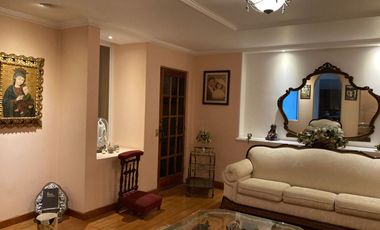 Casa en Venta en San José Insurgentes (Casa con Uso de Suelo)