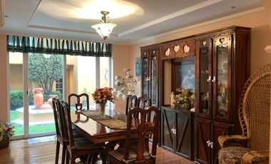 Casa en Venta en San José Insurgentes (Casa con Uso de Suelo)