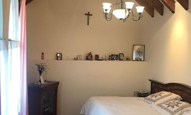 Casa en Venta en San José Insurgentes (Casa con Uso de Suelo)