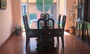 Casa en Venta en San José Insurgentes (Casa con Uso de Suelo)