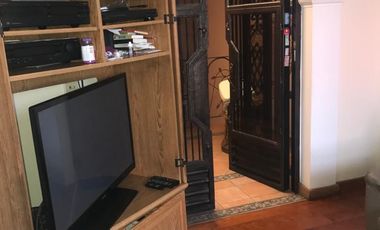 Casa en Venta en San José Insurgentes (Casa con Uso de Suelo)