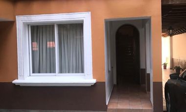 Casa en Venta en San José Insurgentes (Casa con Uso de Suelo)