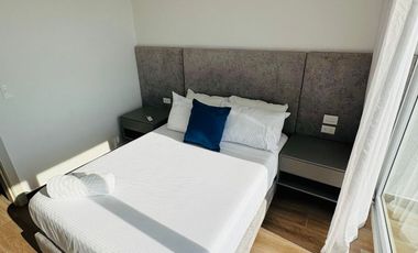 Venta de departamento amoblado de 3 habitaciones en urbanización Porto Manta.