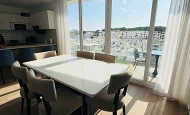 Venta de departamento amoblado de 3 habitaciones en urbanización Porto Manta.