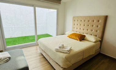 En venta Casa nueva amoblada en urbanización de Ruta Del Spondyllus en Manta.