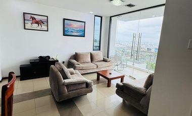 Venta de departamento de 2 habitaciones amoblado frente a Playa El Murciélago en Manta.