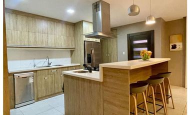 Venta de Casa amoblada de 4 habitaciones en Montecristi Golf Resort & Villas.