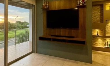 Venta de Casa amoblada de 4 habitaciones en Montecristi Golf Resort & Villas.