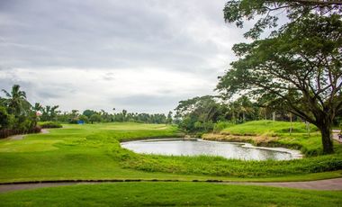 FOR SALE - 2 Bedrooms at a Golf Property at Silang Cavite near Tagaytay