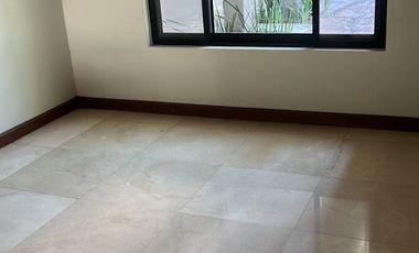 CASA EN VENTA EN CLUB DE GOLF SANTA ANITA