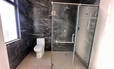 RENTA DE CASA NUEVA EN LOMAS DEL MOLINO 5 CASA NUEVA