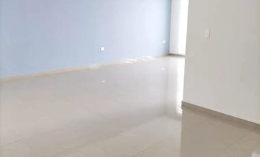 HERMOSA CASA EN RENTA ZONA AZUL LOMAS DE ANGELOPOLIS