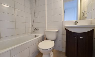 Oportunidad de Inversión, Vende Depto. 1 dormitorio con Estacionamiento y Bodega.