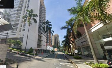 APARTAMENTO EN EL MEJOR SECTOR DE CABECERA JUNTO A QUINTA ETAPA