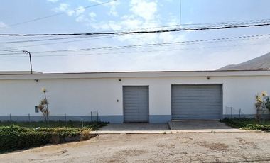 ALQUILO CASA JR. LOS ALPES - URB. ASOC. DE VIVIENDA LOS HUERTOS DE LA MOLINA  LA MOLINA