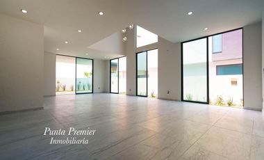 Puertas Las Lomas Casa en Venta de Lujo Zona Andares Puerta de Hierro Zapopan