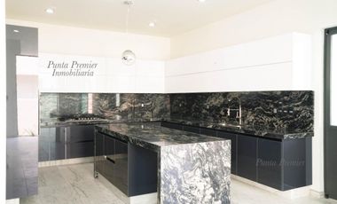 Puertas Las Lomas Casa en Venta de Lujo Zona Andares Puerta de Hierro Zapopan