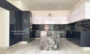 Puertas Las Lomas Casa en Venta de Lujo Zona Andares Puerta de Hierro Zapopan