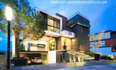 Residencia de Lujo Venta Puerta Las Lomas Zona Andares Puerta de Hierro Zapopan