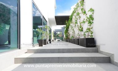 Residencia de Lujo Venta Puerta Las Lomas Zona Andares Puerta de Hierro Zapopan